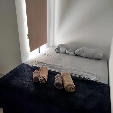 Two Bedroom - Bugibba - Center - Modern High Floor 세인트폴스베이