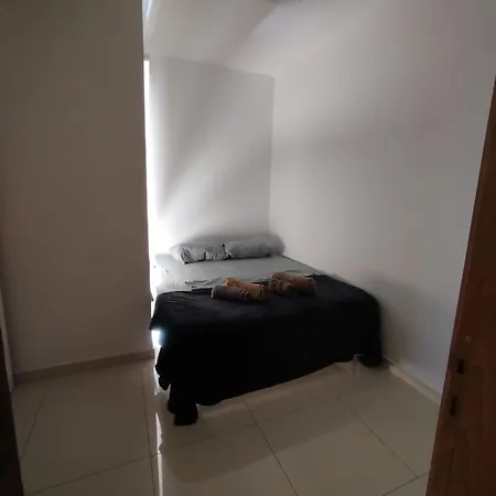 아파트 Two Bedroom - Bugibba - Center - Modern High Floor *