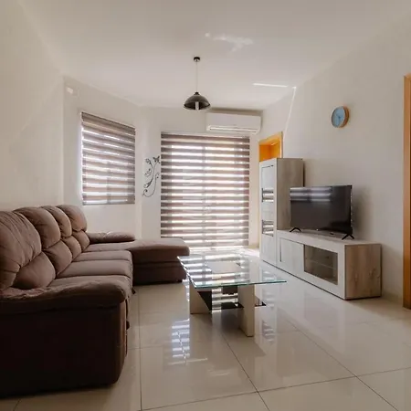 아파트 Two Bedroom - Bugibba - Center - Modern High Floor